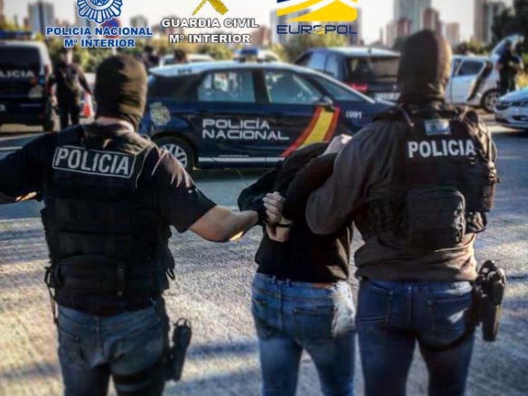 Operación policial contra la criminalidad Operación policial contra la criminalidad