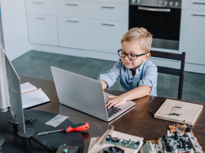 Tecnologías y niños Tecnologías y niños