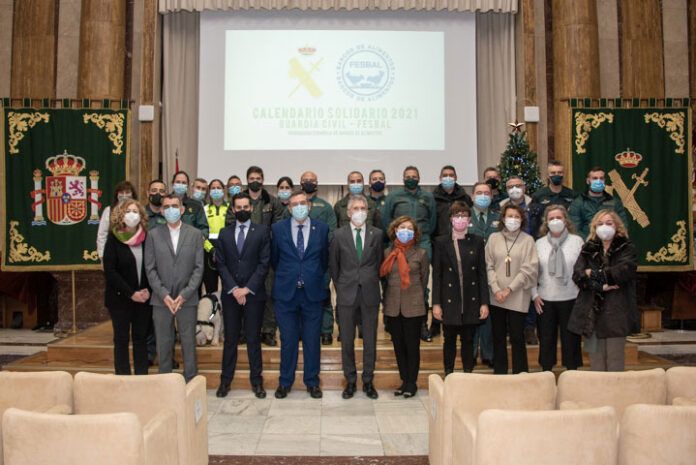 Presentación Calendario Solidario de la Guardia Civil
