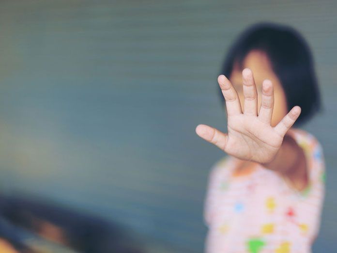 Niños víctimas de abusos sexuales