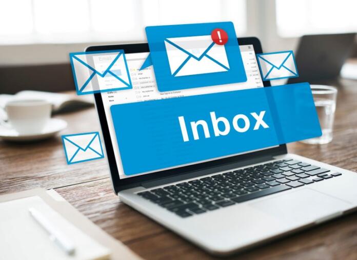 E-mails/Correos electrónicos de phishing