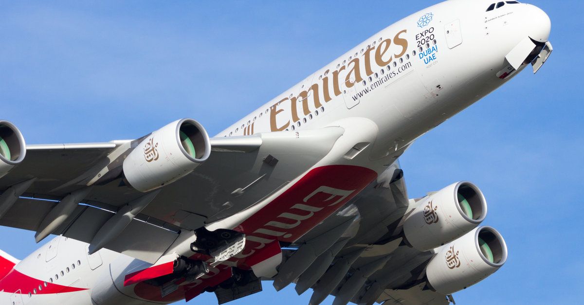 Un avión de la aerolínea Emirates, que ha suspendido hoy numerosos vuelos algunos aeropuertos de Estados Unidos. Un avión de la aerolínea Emirates, que ha suspendido hoy numerosos vuelos algunos aeropuertos de Estados Unidos.