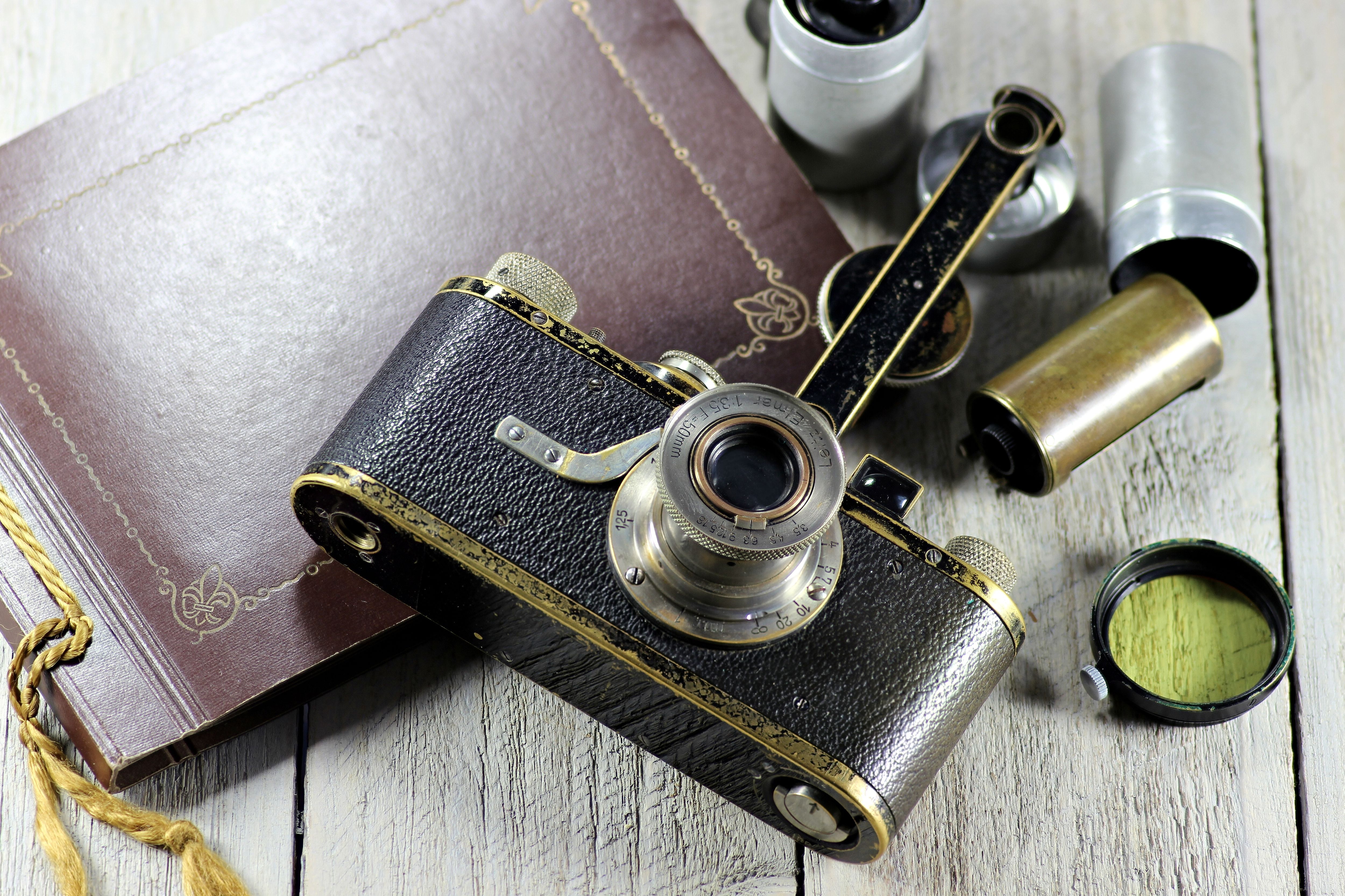 Una de las primeras cámara Leica que se pusieron a la venta Una de las primeras cámara Leica que se pusieron a la venta