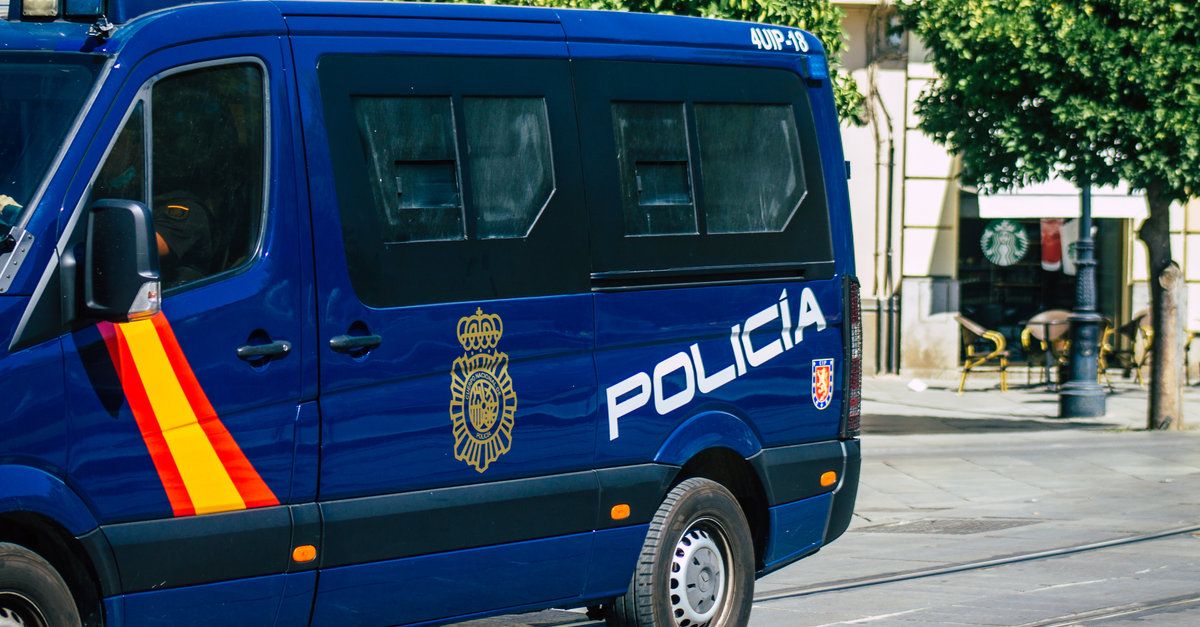 La Policía Nacional ha detenido a tres "hackstorsionadores" La Policía Nacional ha detenido a tres "hackstorsionadores"