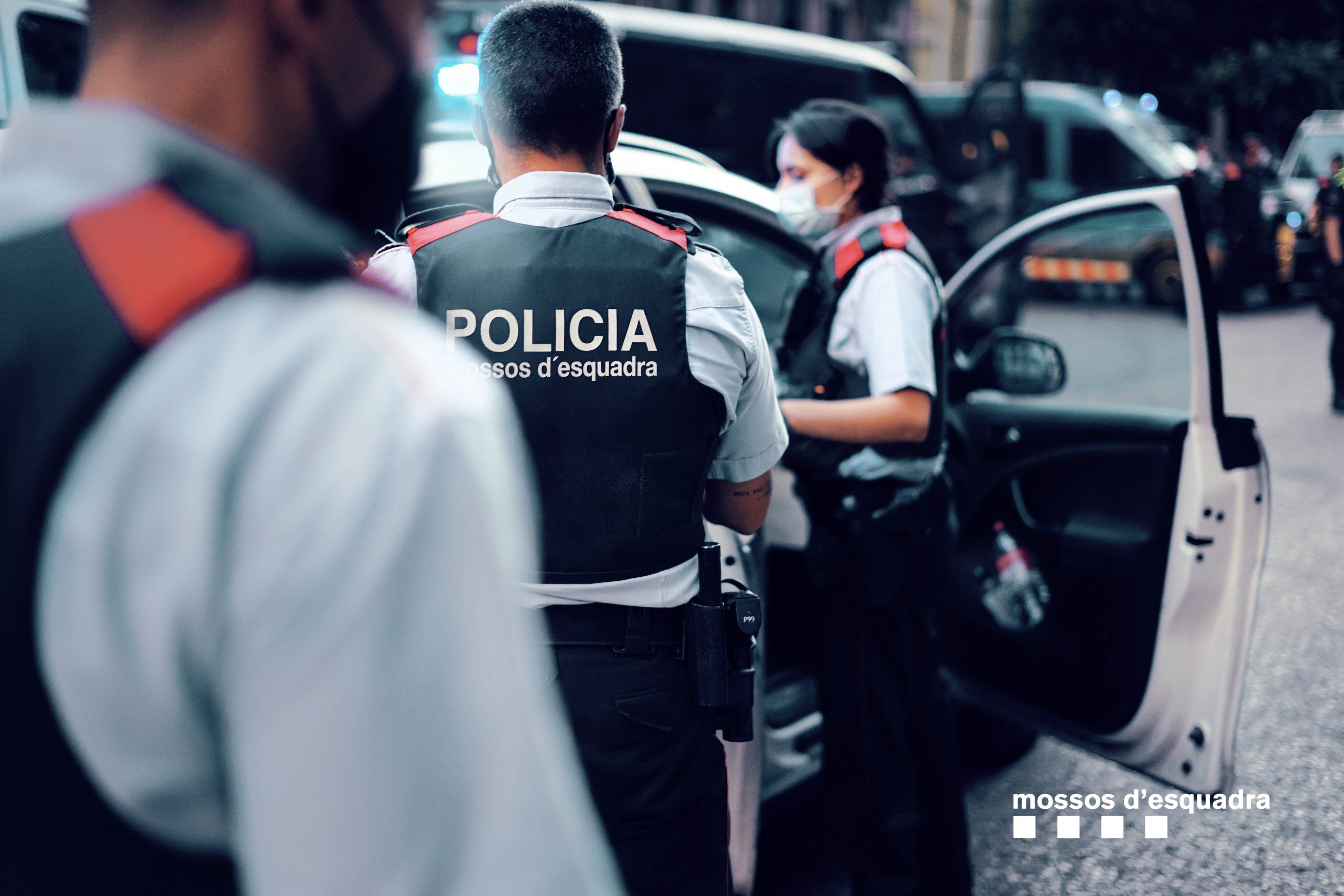 Agentes de los Mossos d'Esquadra