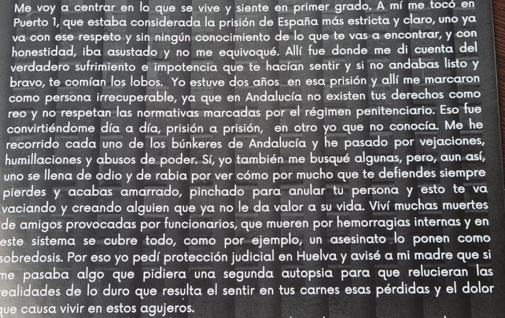 Artículo del preso que llama asesinos a unos funcionarios de prisiones.