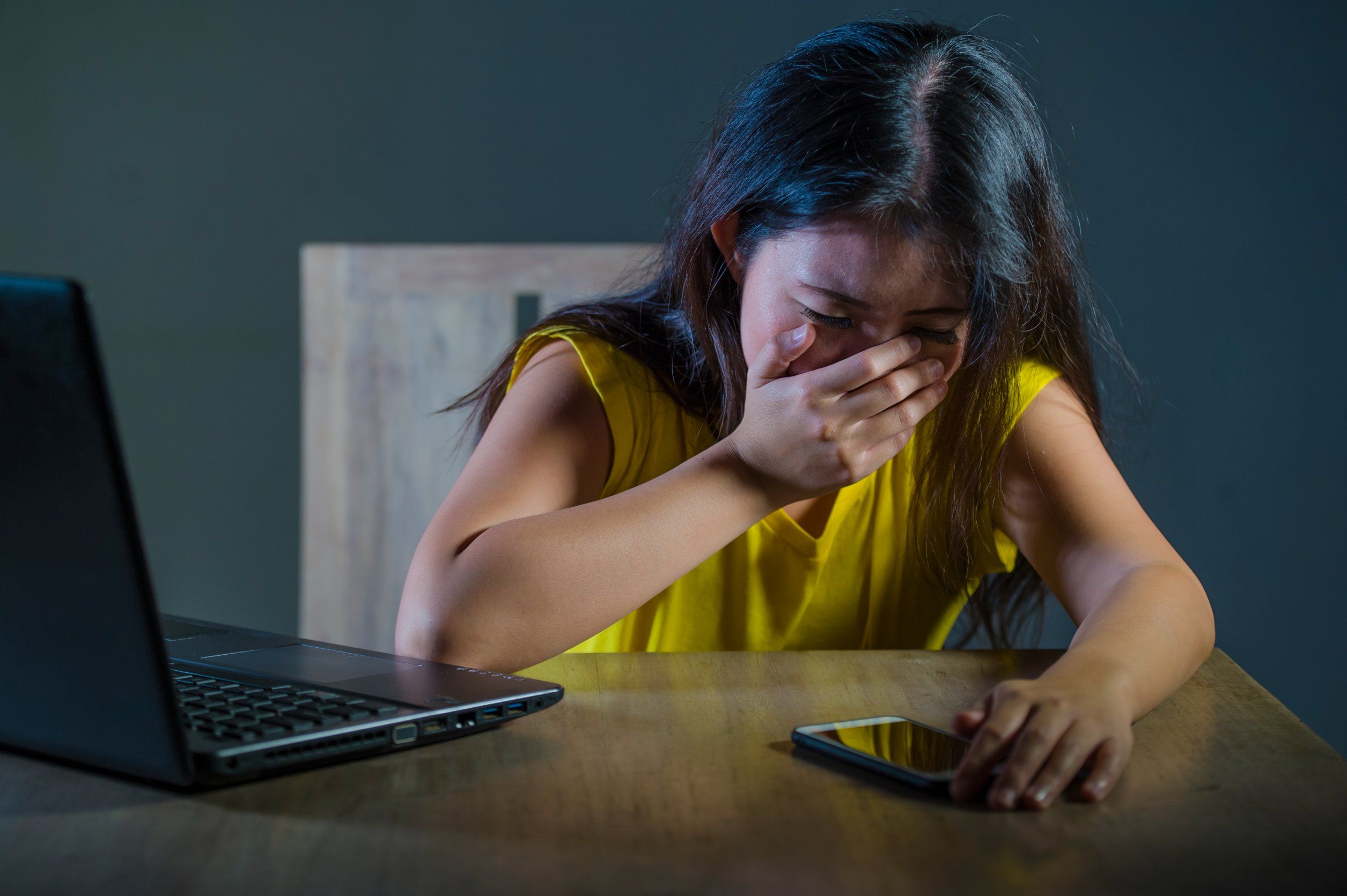 El ciberbullying o ciberacoso, uno de los tipos de ciberviolencia y probablemente el más conocido El ciberbullying o ciberacoso, uno de los tipos de ciberviolencia y probablemente el más conocido