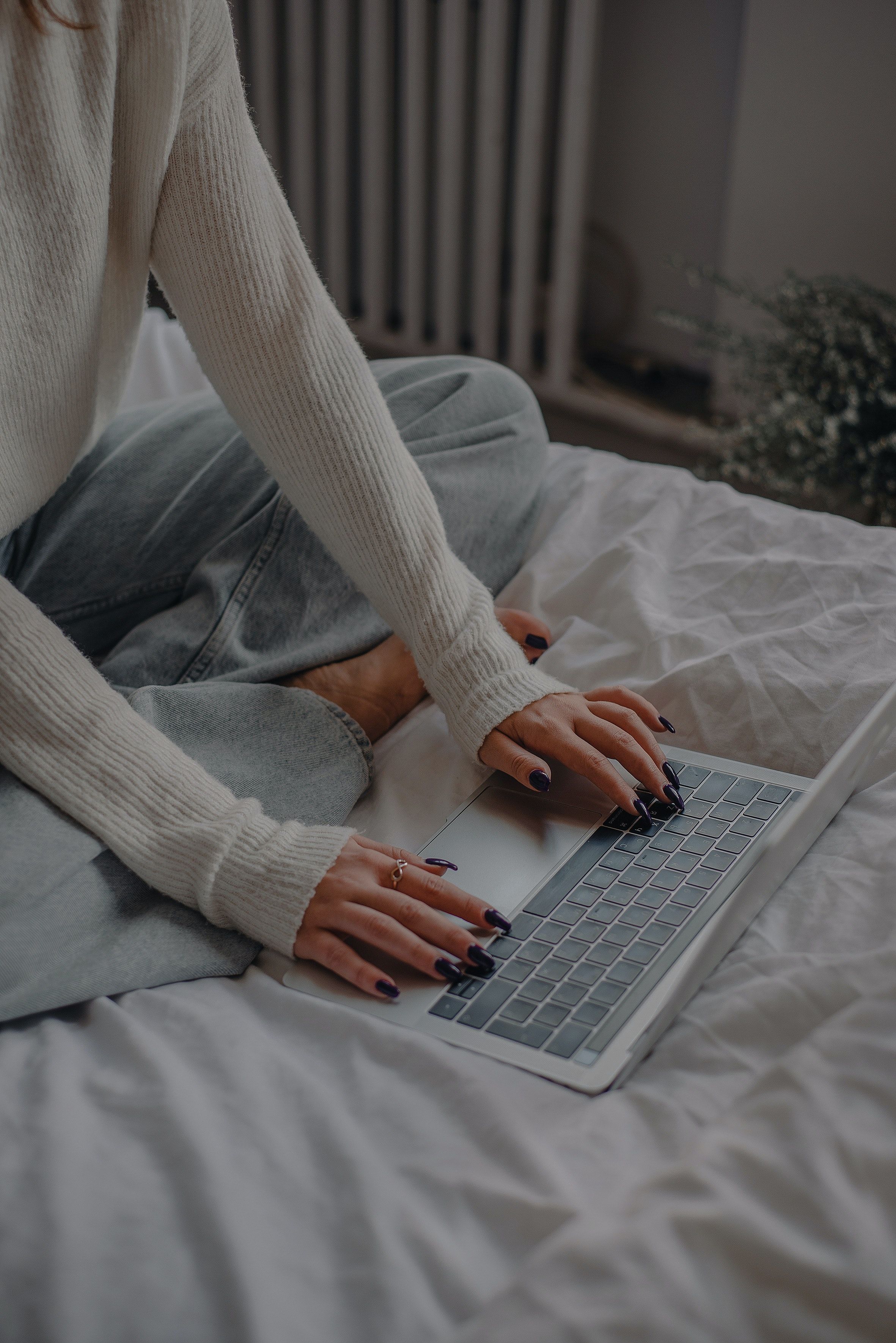 Integrar la pérdida de un ser querido puede ser más fácil si se emplean adecuadamente las redes sociales. Foto de Roman Odintsov para Pexels Integrar la pérdida de un ser querido puede ser más fácil si se emplean adecuadamente las redes sociales. Foto de Roman Odintsov para Pexels