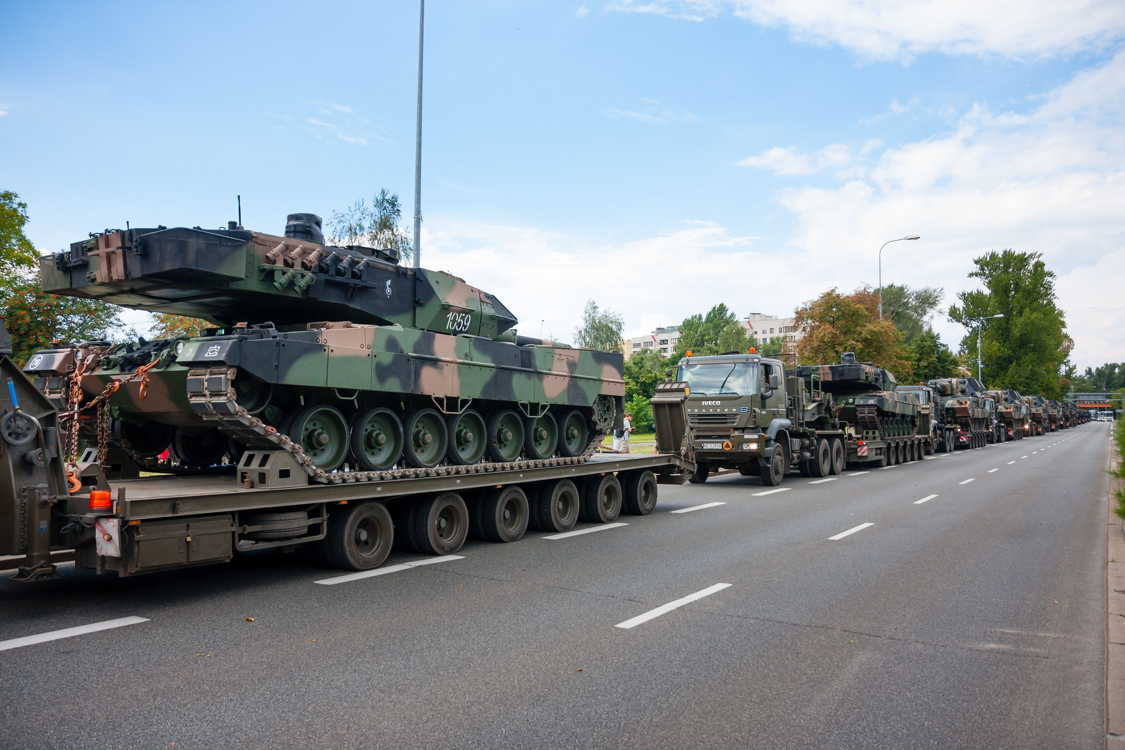Tanques Leopard 2 listos para el transporte. 