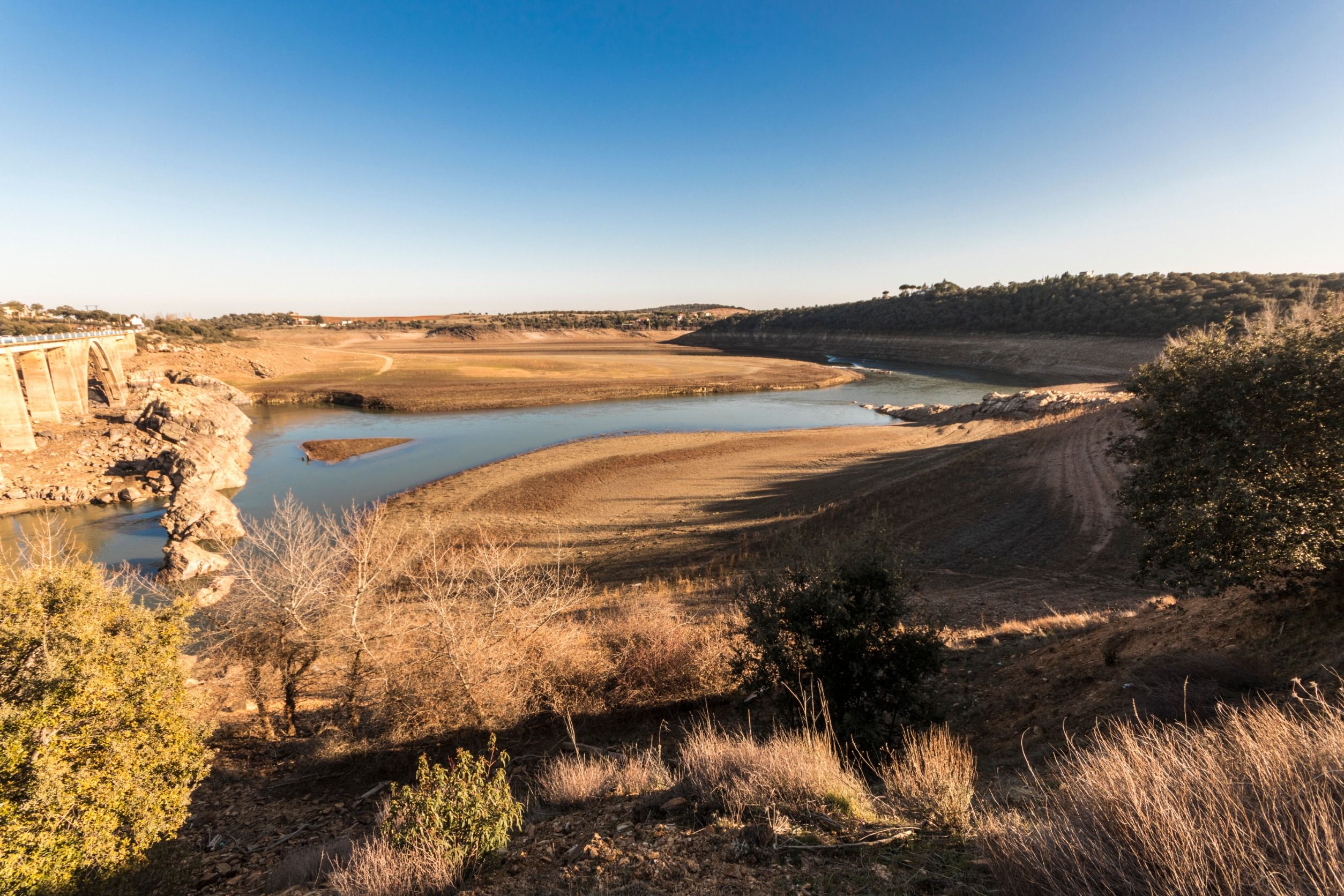 Imagen de recurso de un embalse.