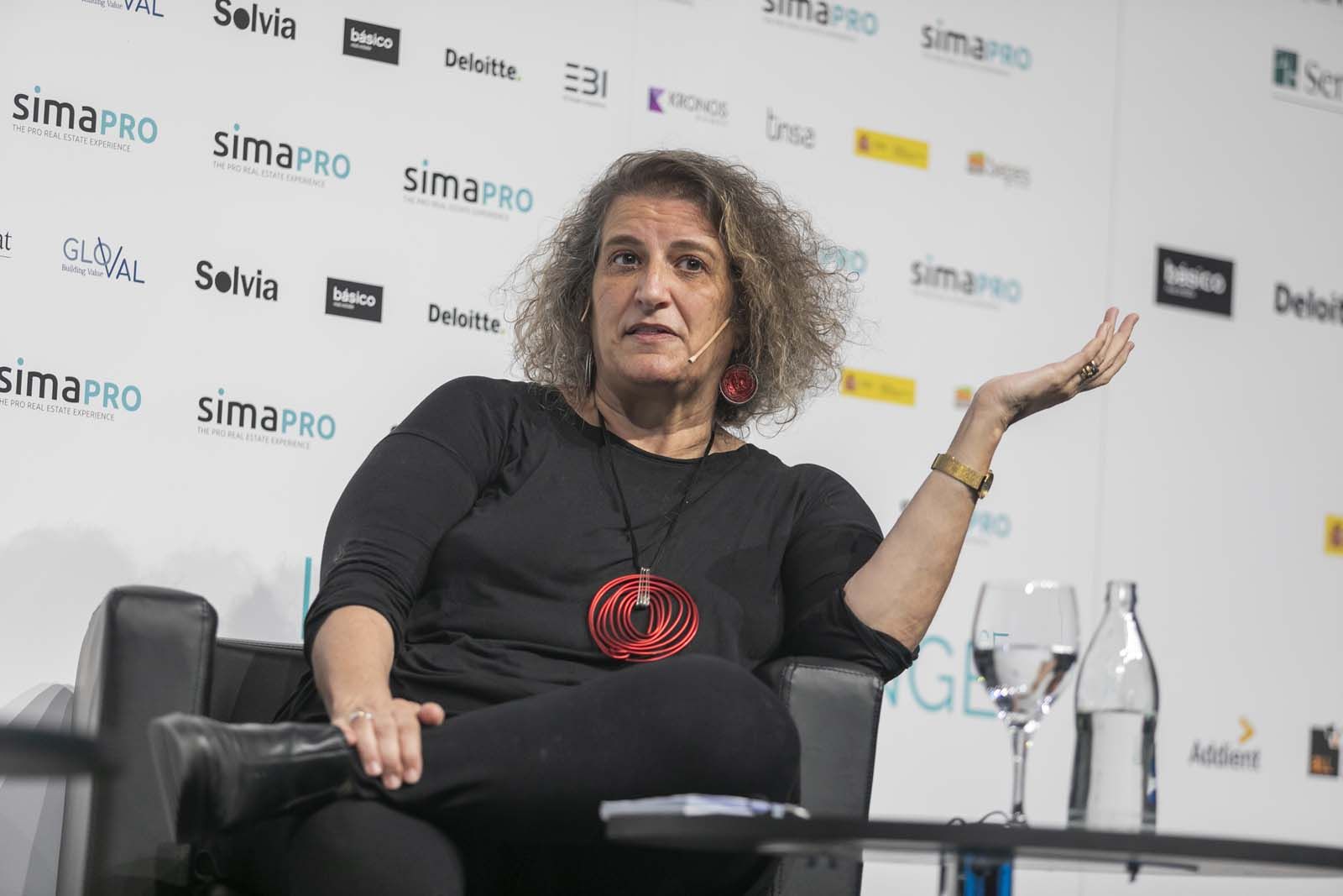 Marta Domínguez. Marta Domínguez.