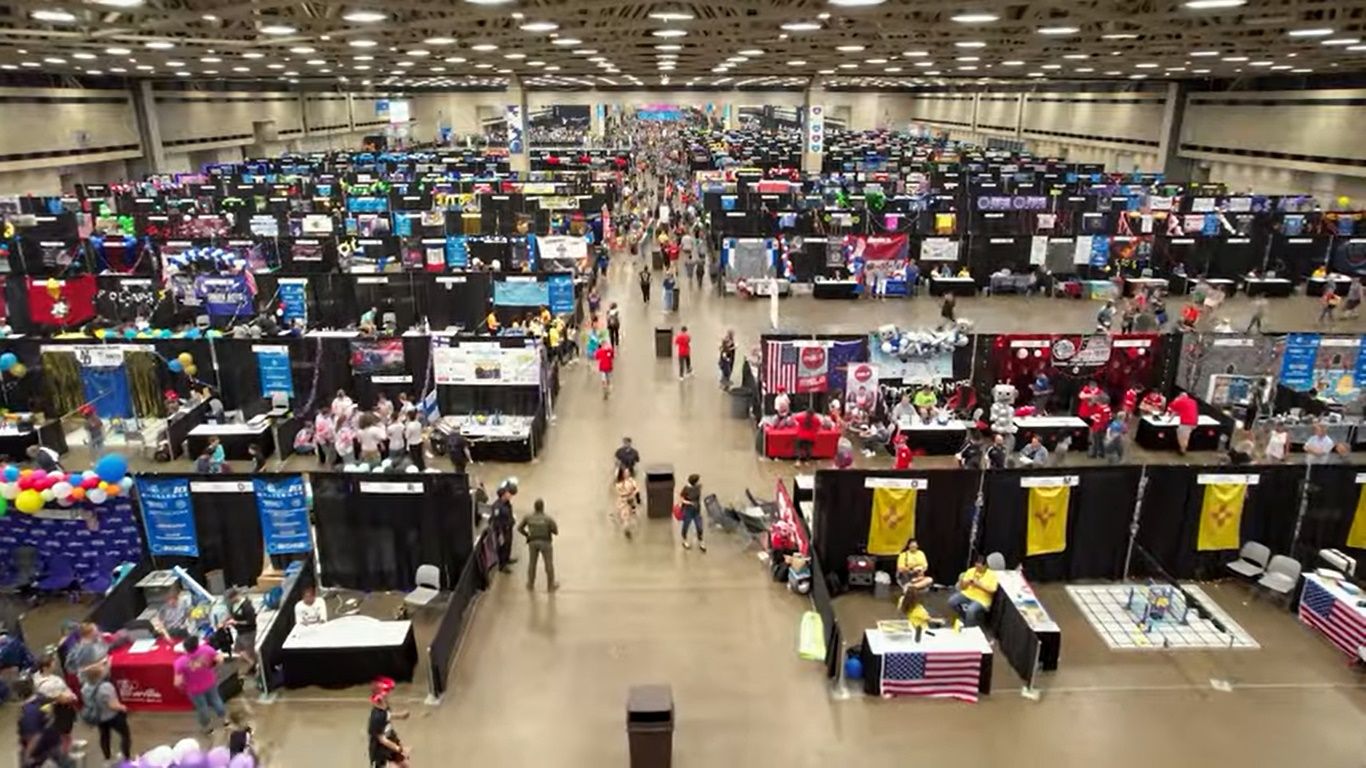 Campeonato Mundial de Robótica en Educativa, 'The VEX Robotics World Championship', edición 2022 (Foto: Captura Youtube @RECFoundation) Campeonato Mundial de Robótica en Educativa, 'The VEX Robotics World Championship', edición 2022 (Foto: Captura Youtube @RECFoundation)