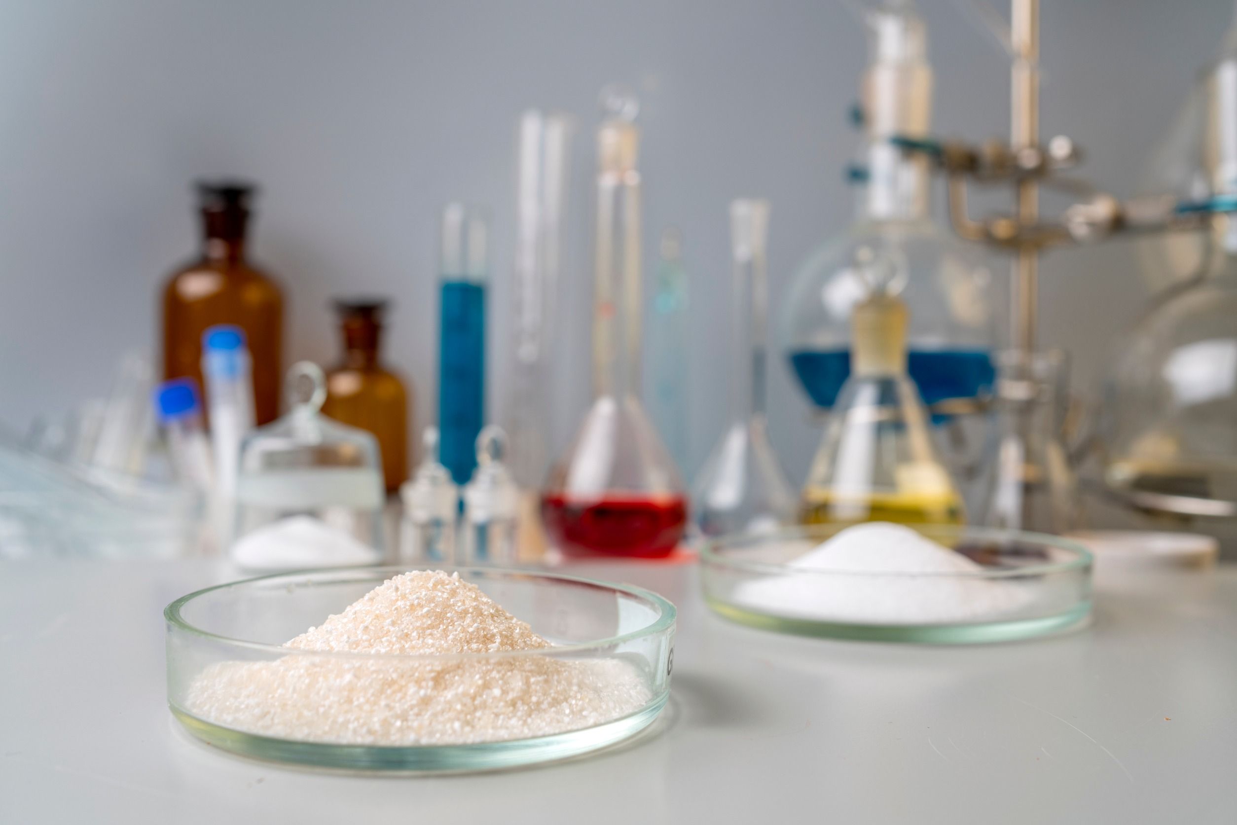 Se hallaron 8 toneladas de suplementos nutricionales adulterados. Se hallaron 8 toneladas de suplementos nutricionales adulterados.
