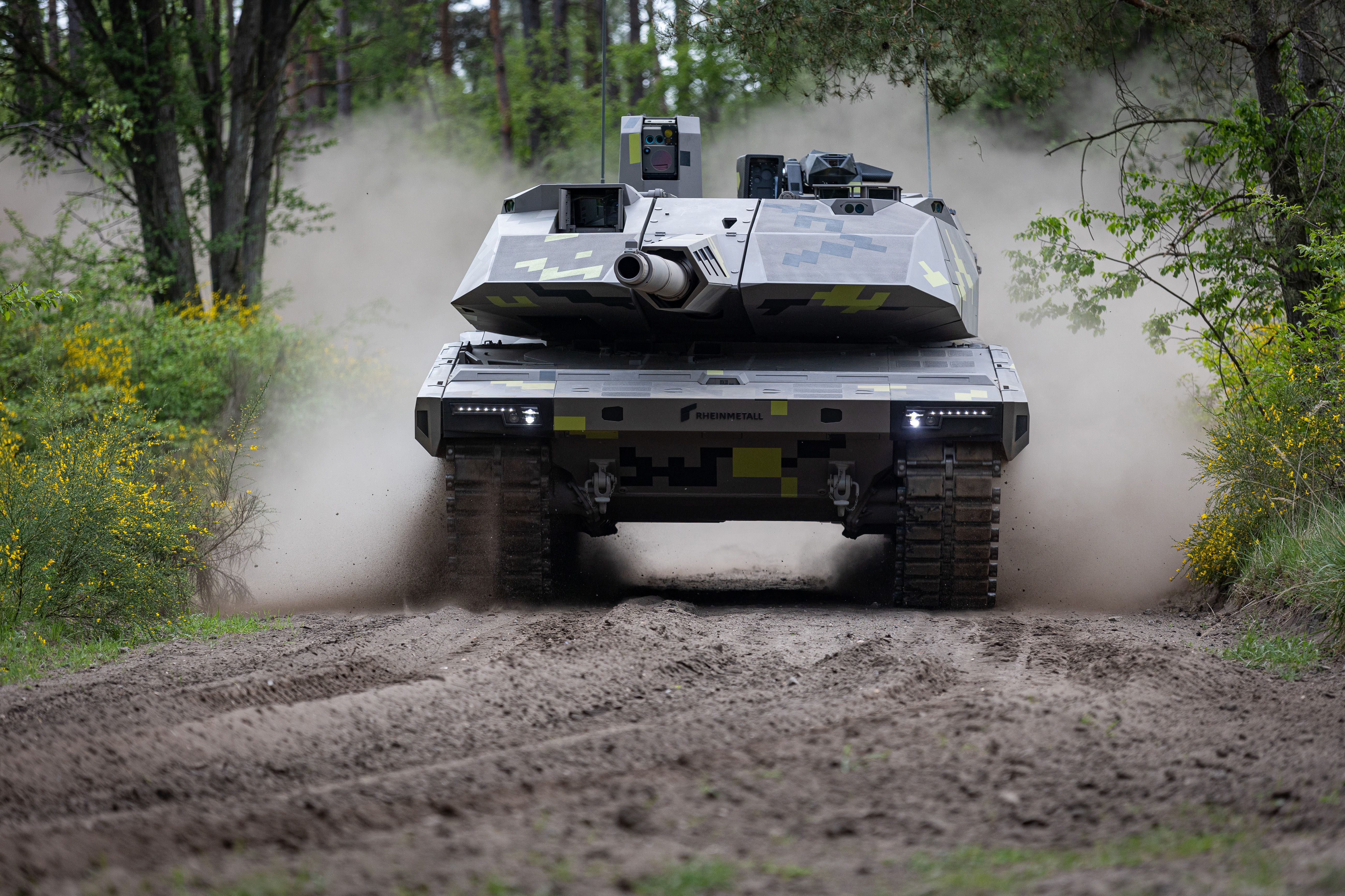 Rheinmetall tanques.