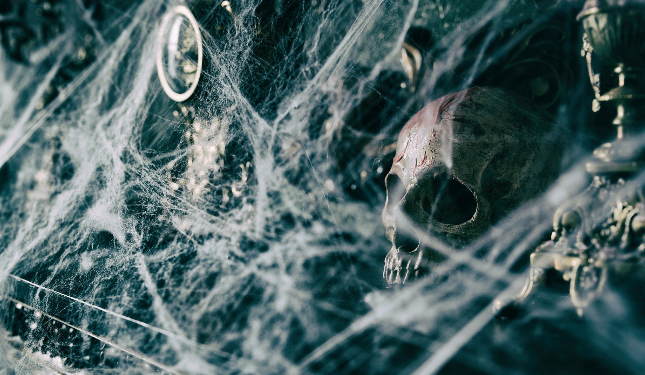 Dark Web.