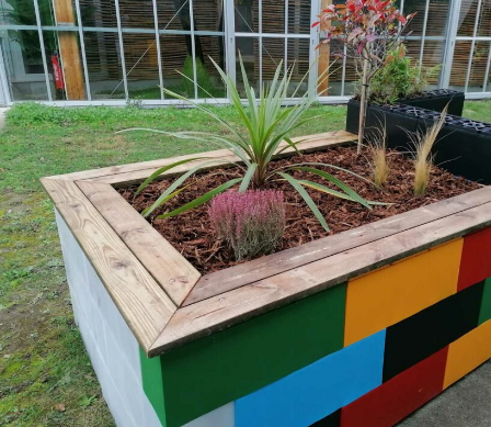 blockto plus jardiniere multicolore