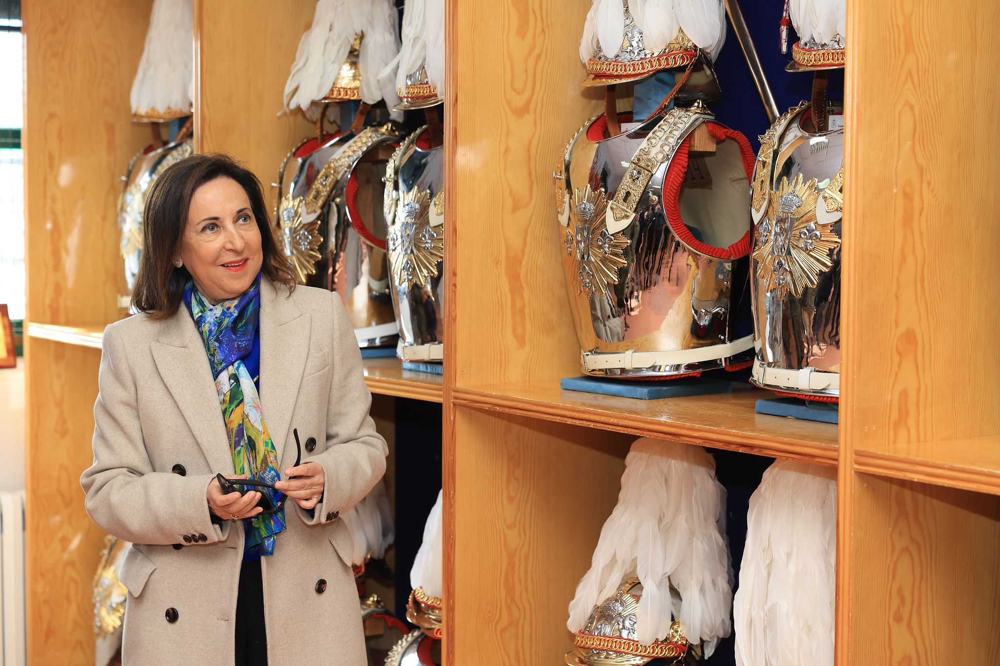 Visita de la ministra de Defensa a los cuarteles de la Guardia Real. Visita de la ministra de Defensa a los cuarteles de la Guardia Real.
