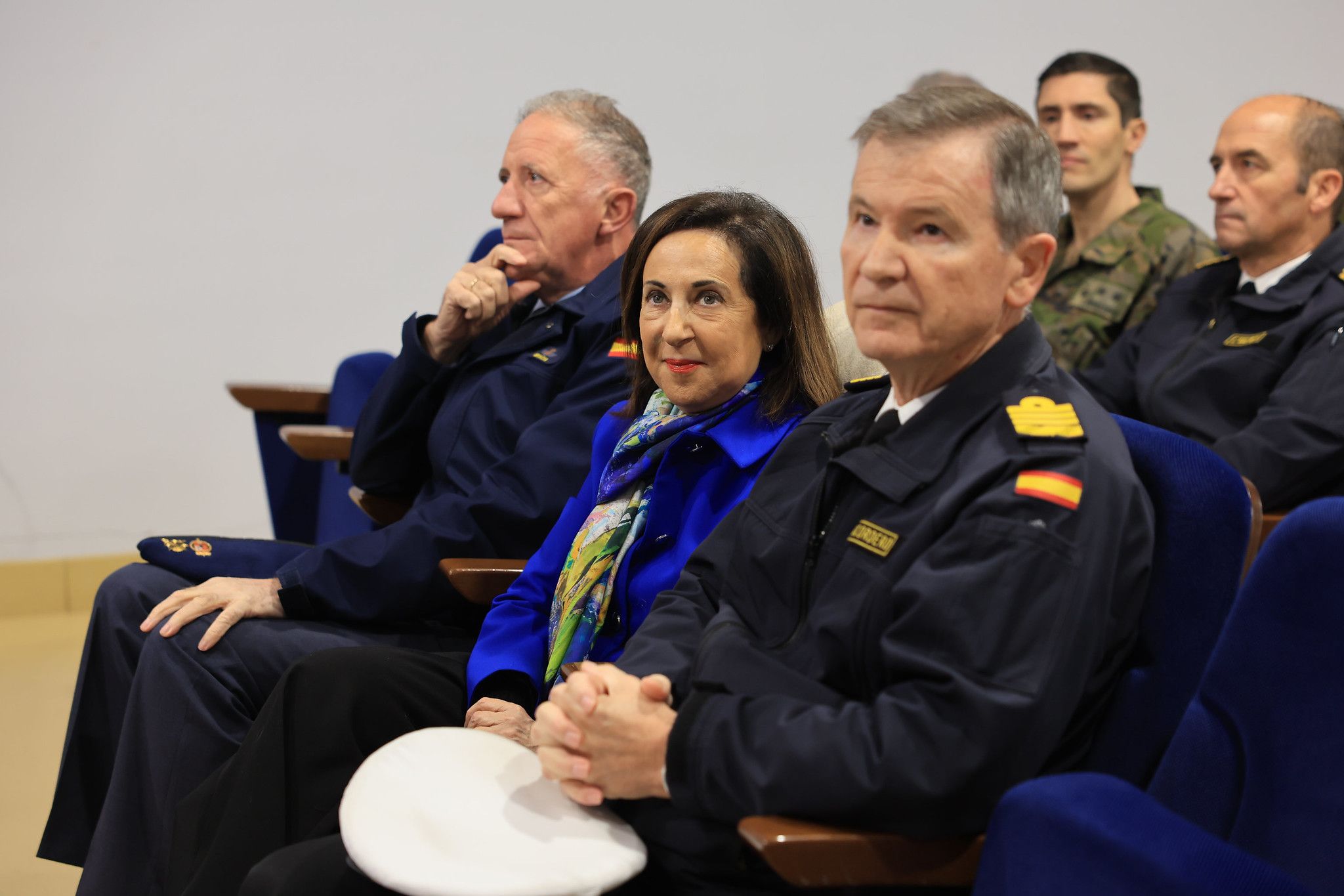 Visita de la ministra de Defensa a los cuarteles de la Guardia Real. Visita de la ministra de Defensa a los cuarteles de la Guardia Real.