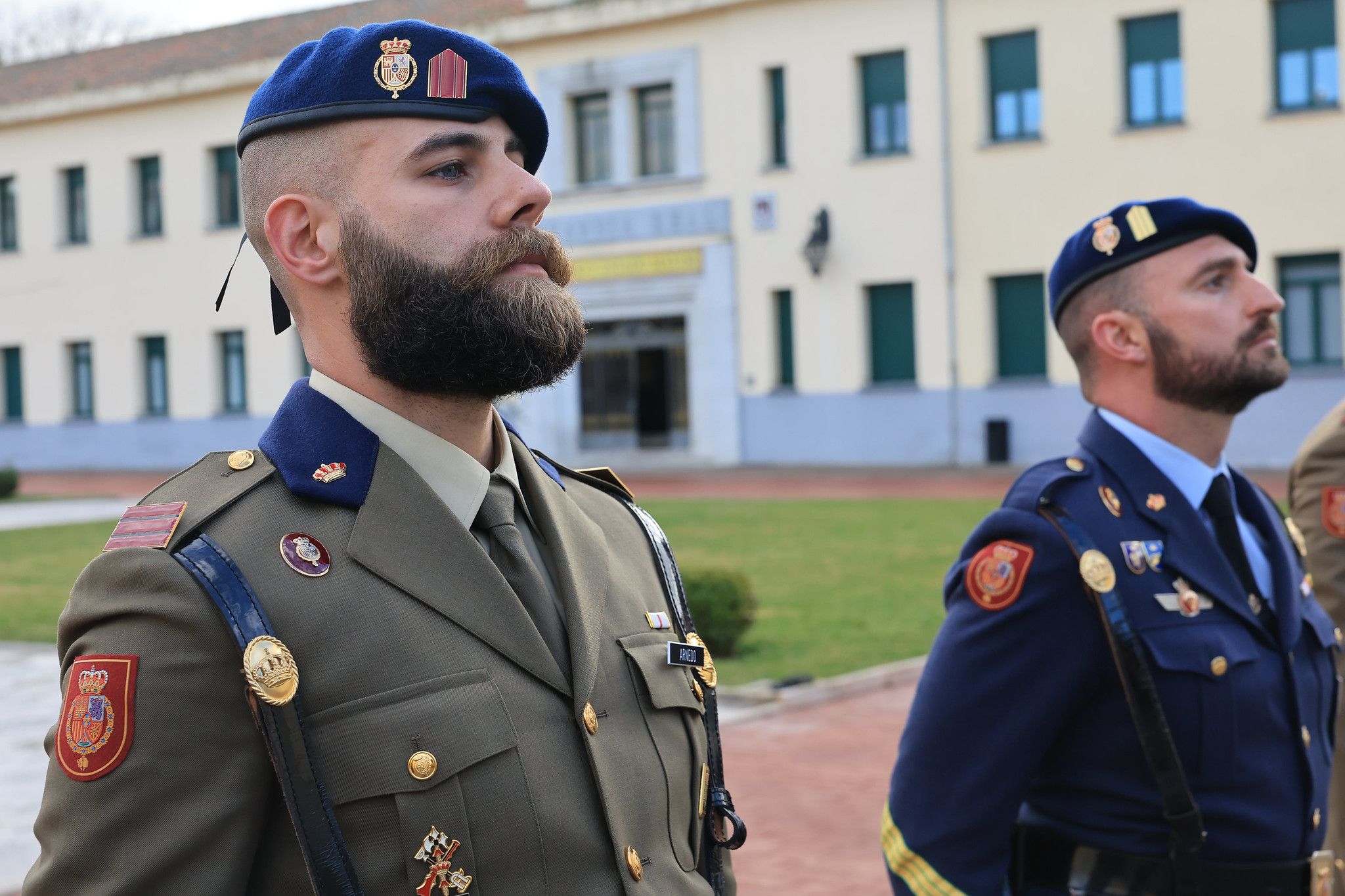 Visita de la ministra de Defensa a los cuarteles de la Guardia Real. Visita de la ministra de Defensa a los cuarteles de la Guardia Real.