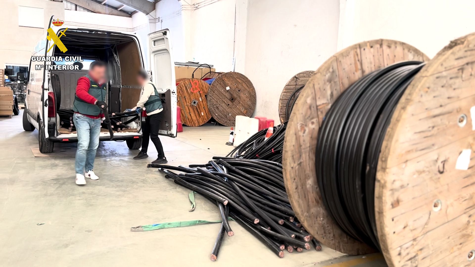 Operación 'Ascia' de la Guardia Civil, en la que se ha detenido a 36 personas por robar más de 34 kilómetros de cable de cobre en varias provincias