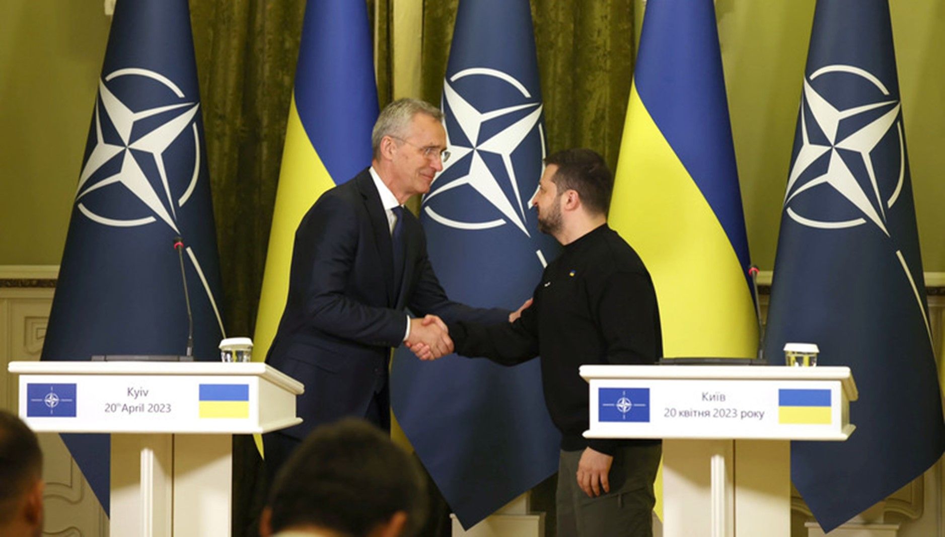 Secretario General Jens Stoltenberg y Presidente ucraniano Zelensky. Fuente: OTAN.
