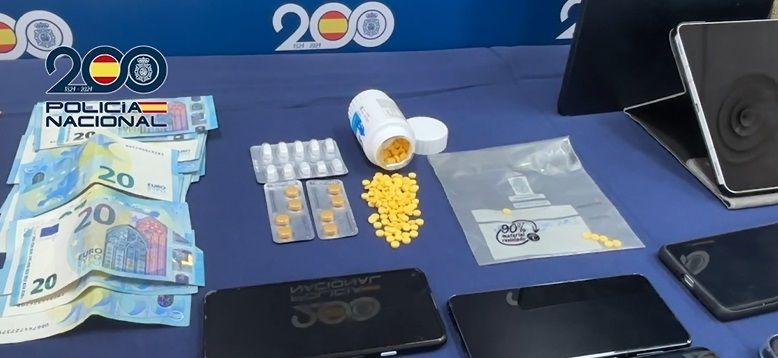 Efectos intervenidos por la Policía Nacional durante el registro domiciliario practicado en la operación Calíope(Foto: Policía Nacional) Efectos intervenidos por la Policía Nacional durante el registro domiciliario practicado en la operación Calíope(Foto: Policía Nacional)