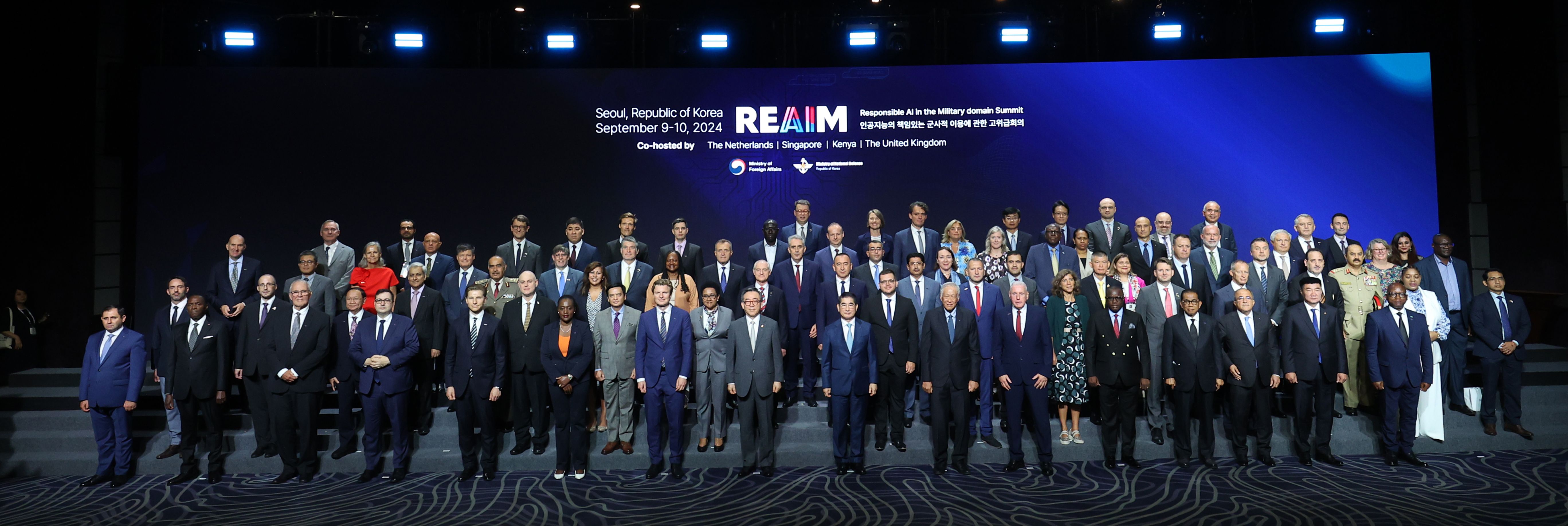 Cumbre sobre la Inteligencia Artificial Responsable en el Ámbito Militar (REAIM), celebrada en Seúl los días 9 y 10 de septiembre de 2024 | Foto: REAIM