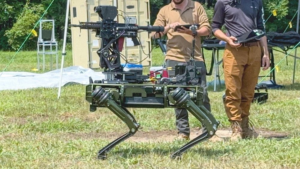 Q-UGV realizando pruebas con inteligencia artificial. Foto: US Army Q-UGV realizando pruebas con inteligencia artificial. Foto: US Army