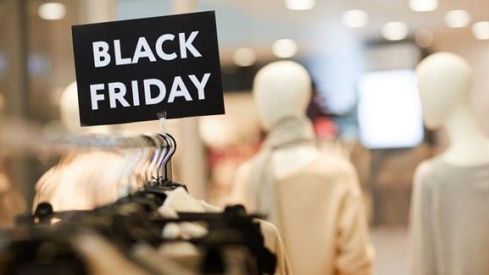 Conviene dudar de las ofertas dudosas y los anuncios engañosos en redes sociales. Conviene dudar de las ofertas dudosas y los anuncios engañosos en redes sociales.