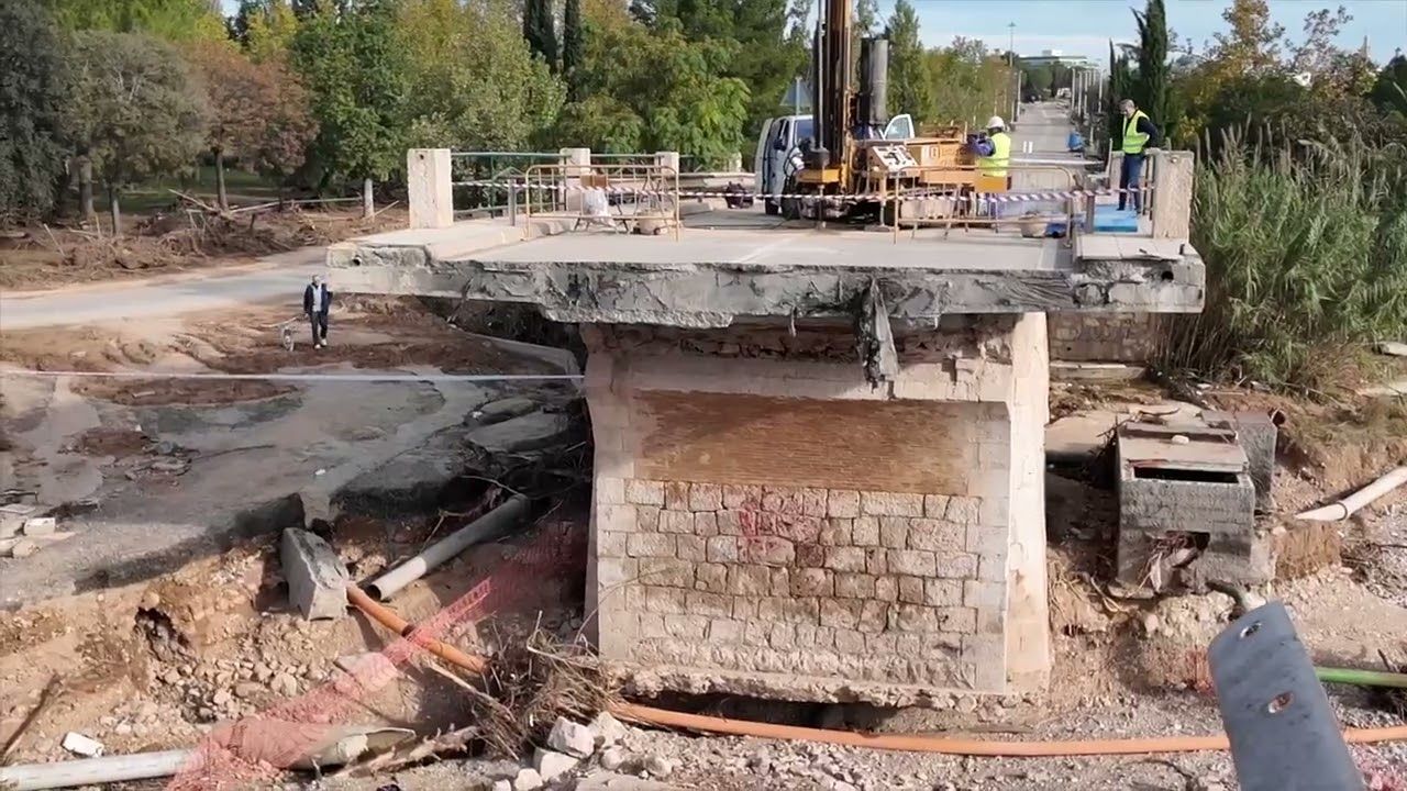 Los ingenieros se encuentran ya inmersos en esta nueva misión de instalación de puentes.
