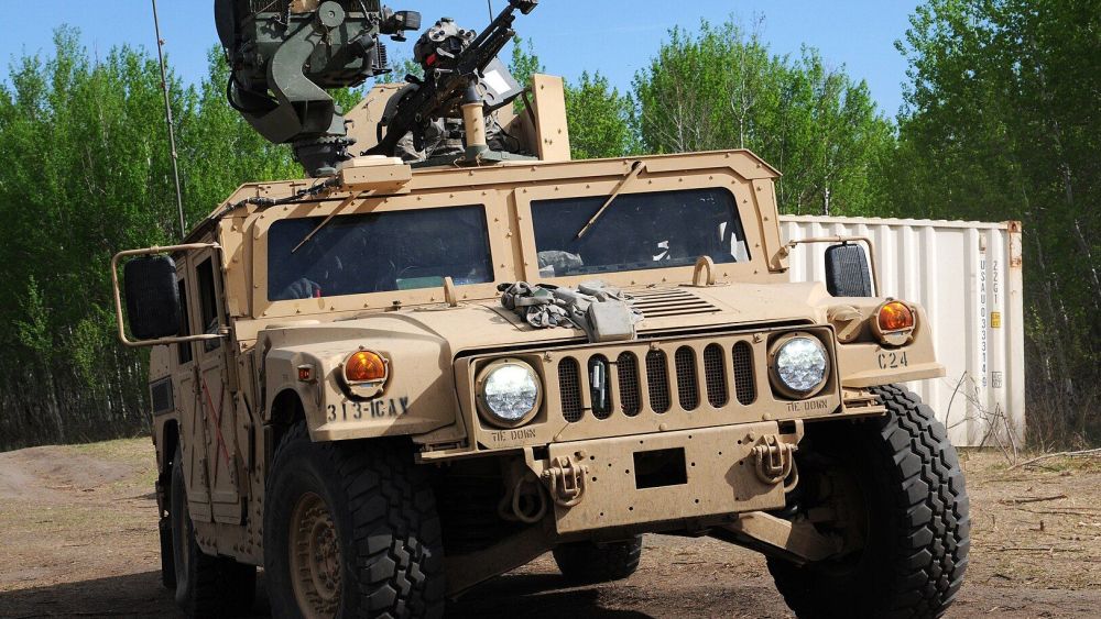 Vehículo Humvee de Estados Unidos. Fuente: Wikipedia. Vehículo Humvee de Estados Unidos. Fuente: Wikipedia.