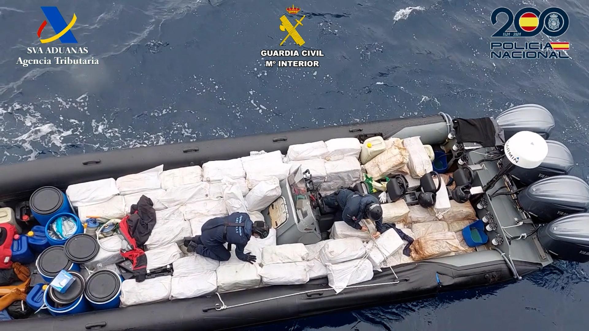 Las narcolanchas desempeñan un papel clave para los señores del narcotráfico en el Estrecho. 