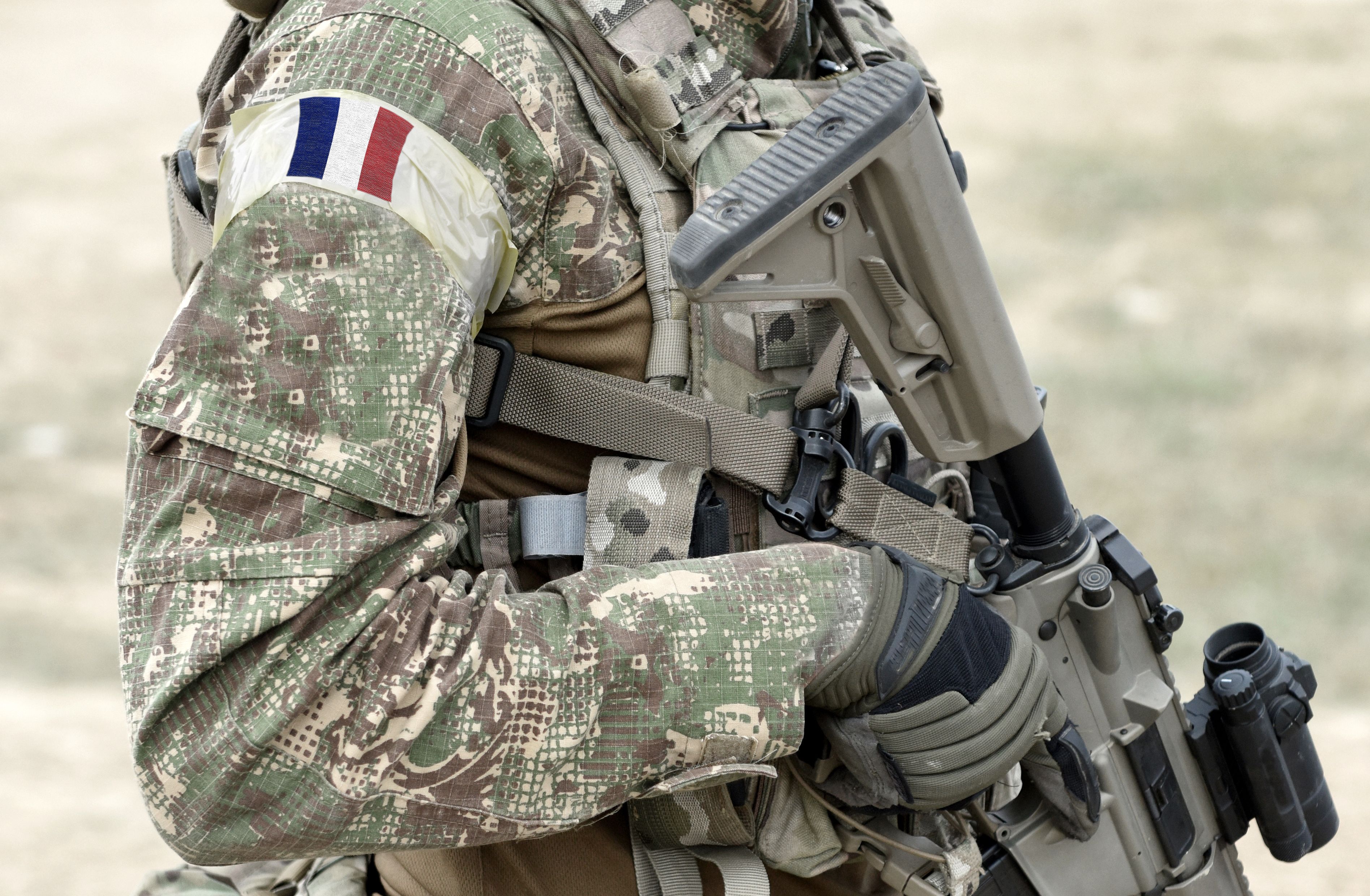 Francia se marcha de África.