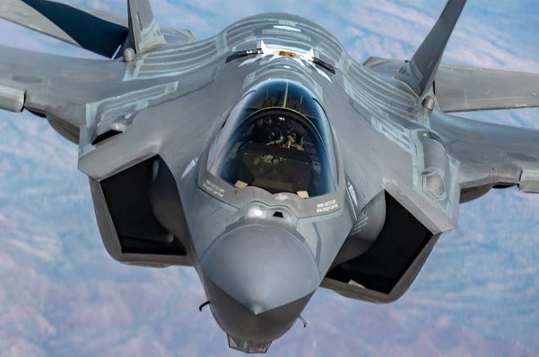 Imagen del caza norteamericano F-35, del que algunos sospechan podría tener EE.UU un botón de apagado para los aparatos vendidos al extranjero. 