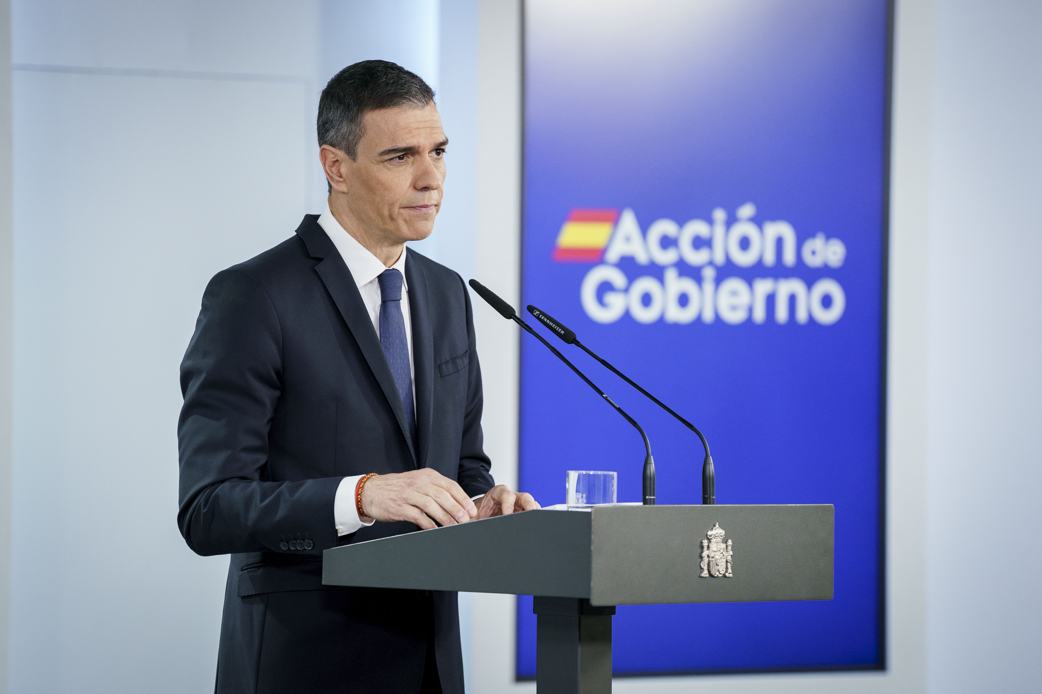 El presidente del Gobierno, Pedro Sánchez, durante la comparecencia en la que ha anunciado el incremento del gasto en Defensa comprometido con la OTAN para llegar al 2% del PIB | Foto: A. Pérez Meca/Europa Press