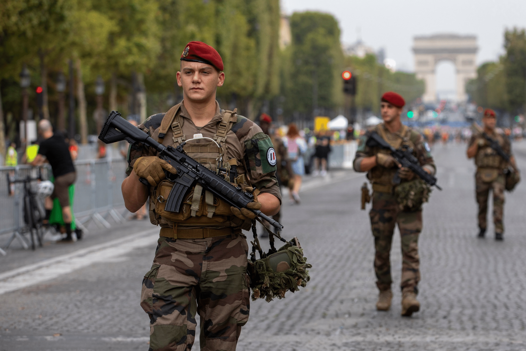 Por qué los militares no actúan contra la delincuencia en Europa