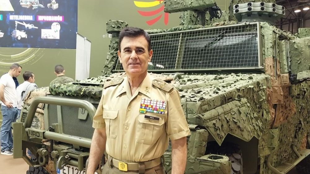 Raimundo Rodríguez Roca, Jefe del Mando Logístico del Ejército de Tierra, en FEINDEF 25. Raimundo Rodríguez Roca, Jefe del Mando Logístico del Ejército de Tierra, en FEINDEF 25.