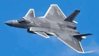 Chengdu J-20 Mighty Dragon. Foto Wikipedia. Chengdu J-20 Mighty Dragon. Foto Wikipedia.